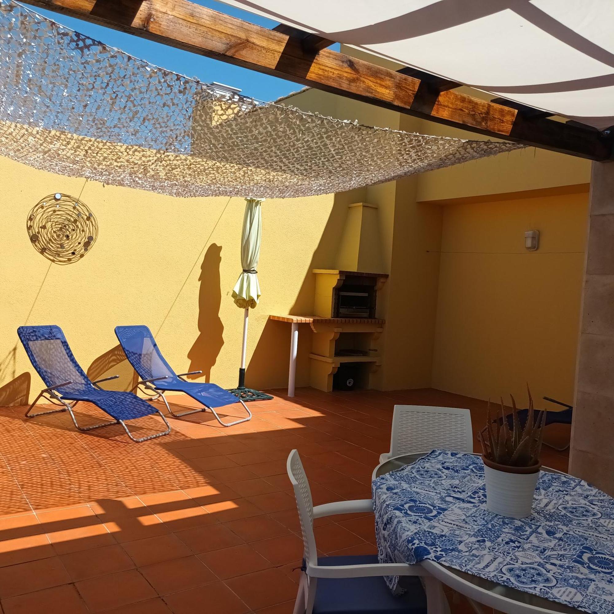 Appartement Casa Do Sabrina à Santa Luzia  Extérieur photo